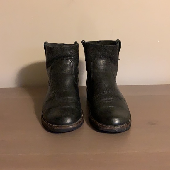 Roots Canada Black Leather Boots - Women’s Size 7 - Picture 4 of 8